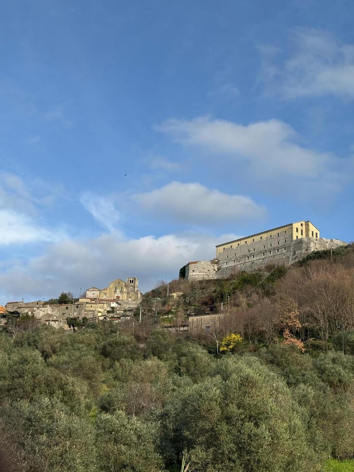 B&B Assteas Montesarchio Екстер'єр фото